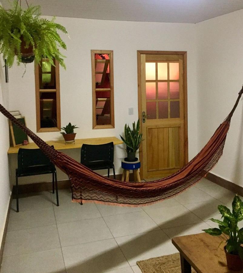 Casinha Aconchegante No Centro De Bonito I Tv, Ar-Condicionado, Bicicletas, Rede, Cozinha E Wi-Fi 20Mb Villa Bagian luar foto