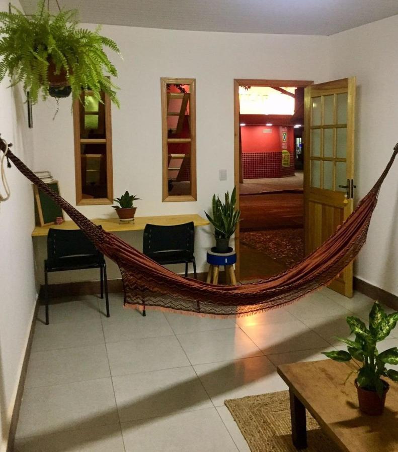 Casinha Aconchegante No Centro De Bonito I Tv, Ar-Condicionado, Bicicletas, Rede, Cozinha E Wi-Fi 20Mb Villa Bagian luar foto