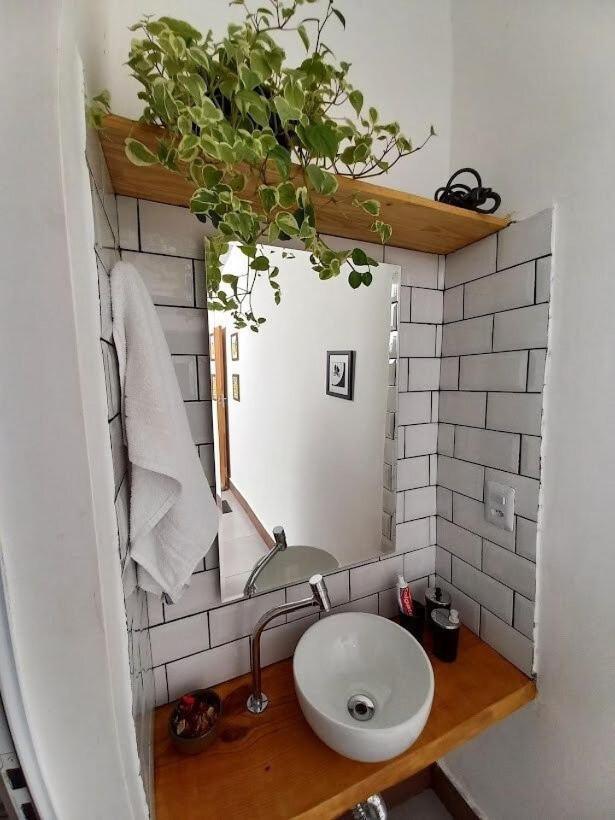 Casinha Aconchegante No Centro De Bonito I Tv, Ar-Condicionado, Bicicletas, Rede, Cozinha E Wi-Fi 20Mb Villa Bagian luar foto